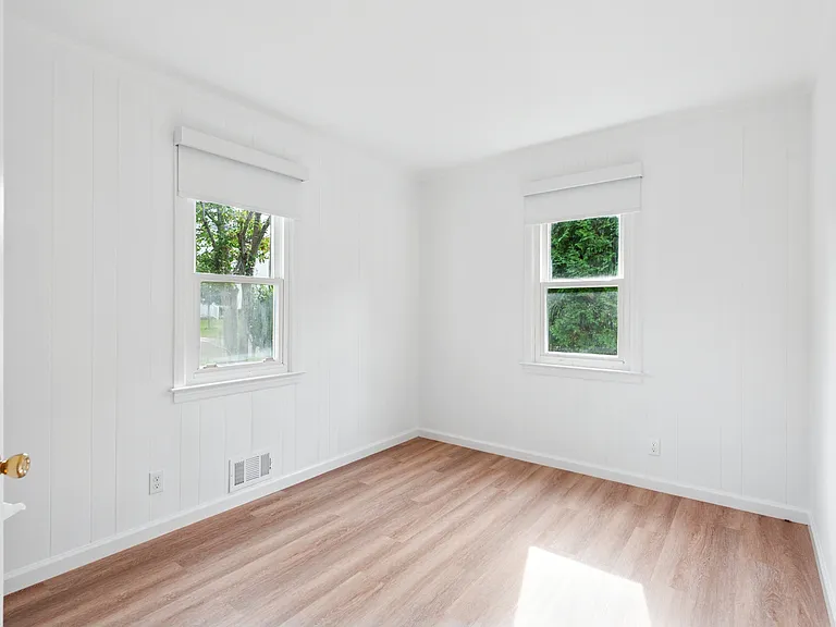 26 Meadowlark Ln — Photo 10