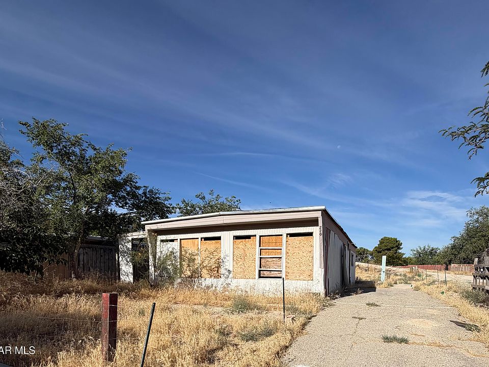 1st image of 220-220 Desert Breeze Dr #0