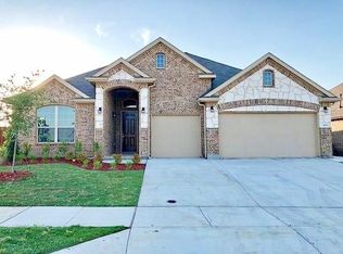 401 Wild Onion Ln, Saginaw, TX 76131
