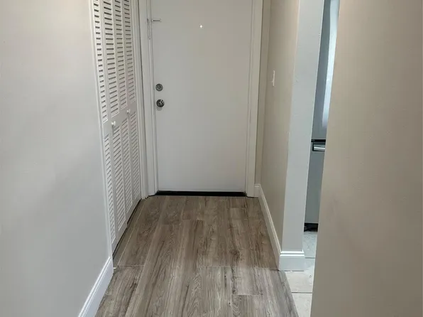 941 Crystal Lake Drive #201, Deerfield Beach, FL 33064