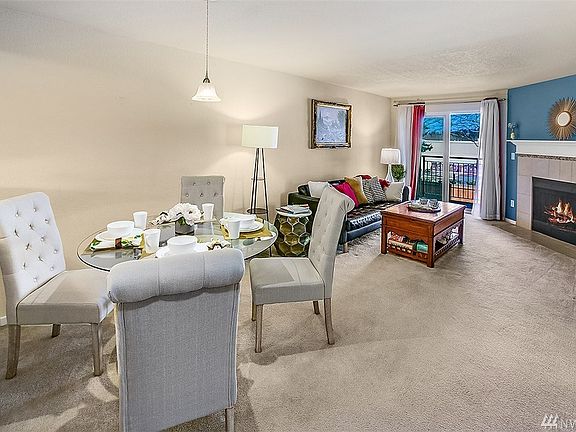 3rd image of 12511 SE 41st Pl APT A204