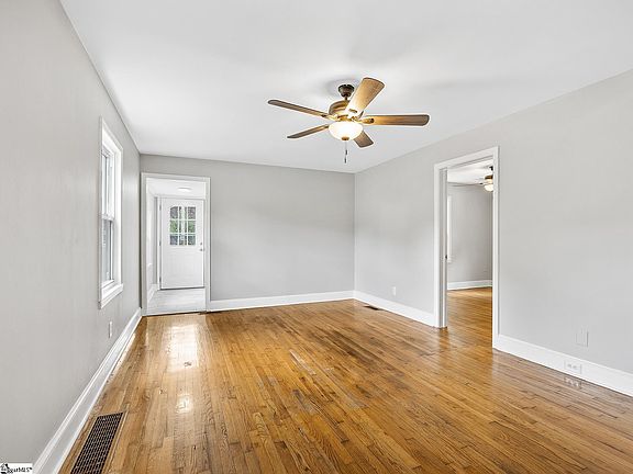 5th image of 740 California Ave