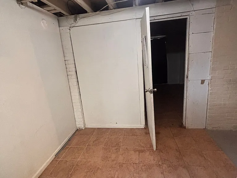 1816 W Bradley Ave — Photo 21