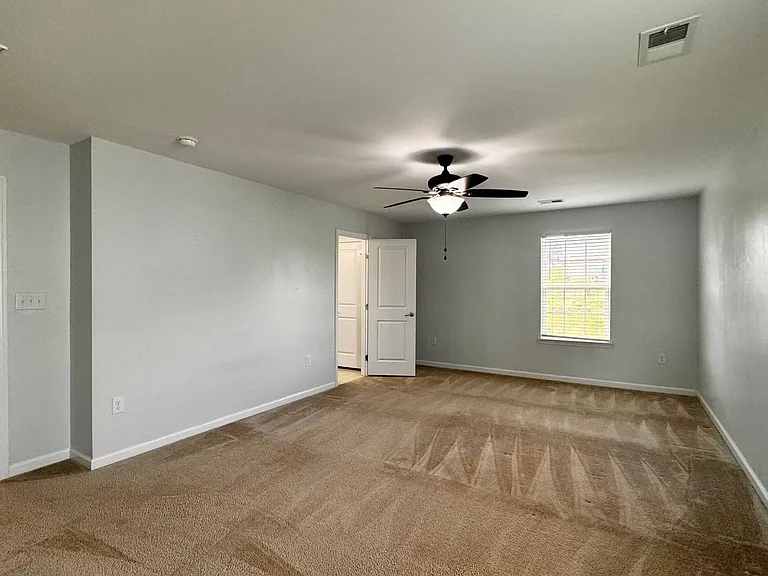 145 Holly Hill Dr — Photo 46