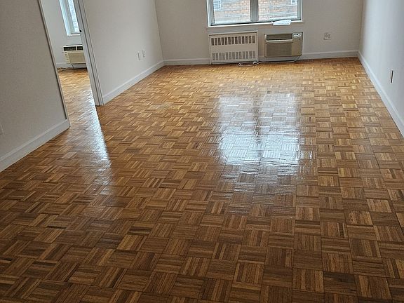 4th image of 44-30 Douglaston Pkwy #6F-11