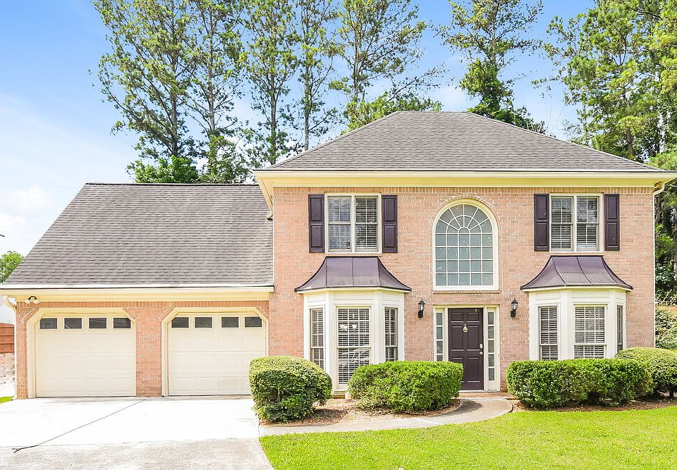 1st image of 4832 Helga Way NE
