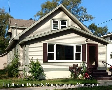 1st image of 1525 Beidler St