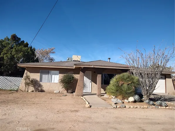 7870 Hopi Trl, Yucca Valley, CA 92284