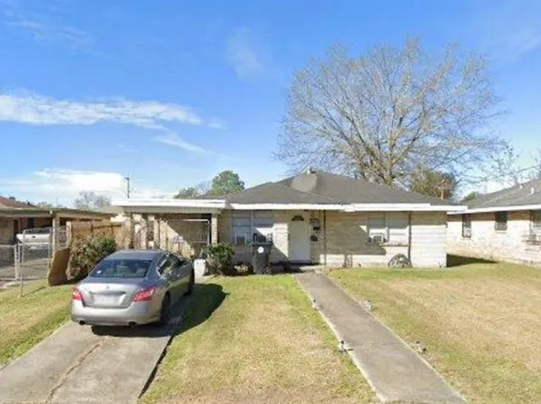 1123 Michael St, New Orleans, LA 70114