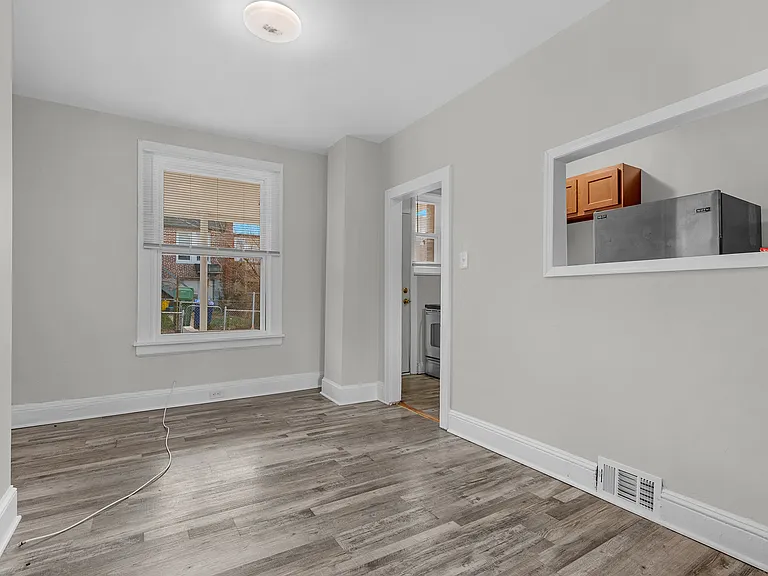 3203 Elmley Ave — Photo 7