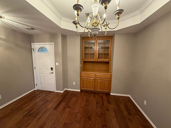 3rd image of 1708 Gray Stone Dr