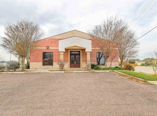 1601 Jacaman Rd, Laredo, TX 78041