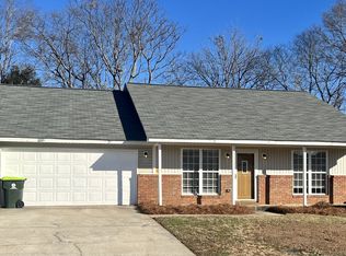 130 Camelot Pl, Warner Robins, GA 31093