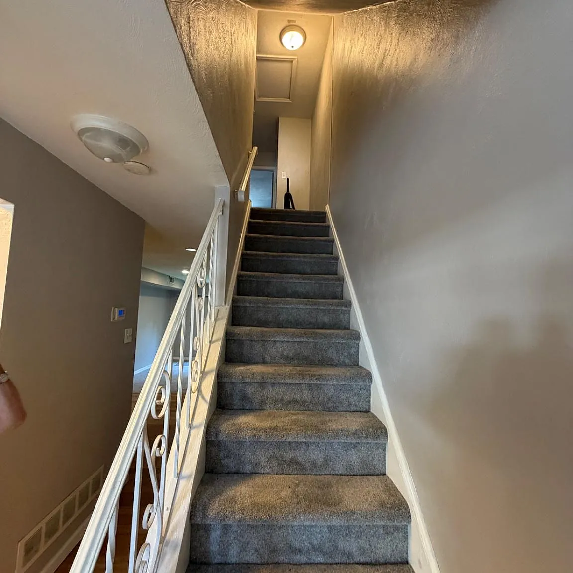 2 bed, 1.5 bath, 1175 sqft, $2,200 — Photo 3