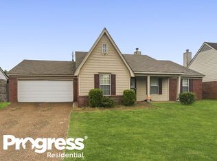 6712 Ross Manor Dr, Memphis, TN 38141