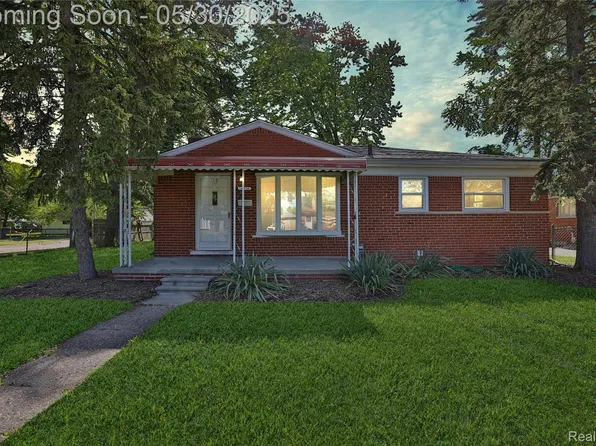 24236 Melody Rd, Warren, MI 48089