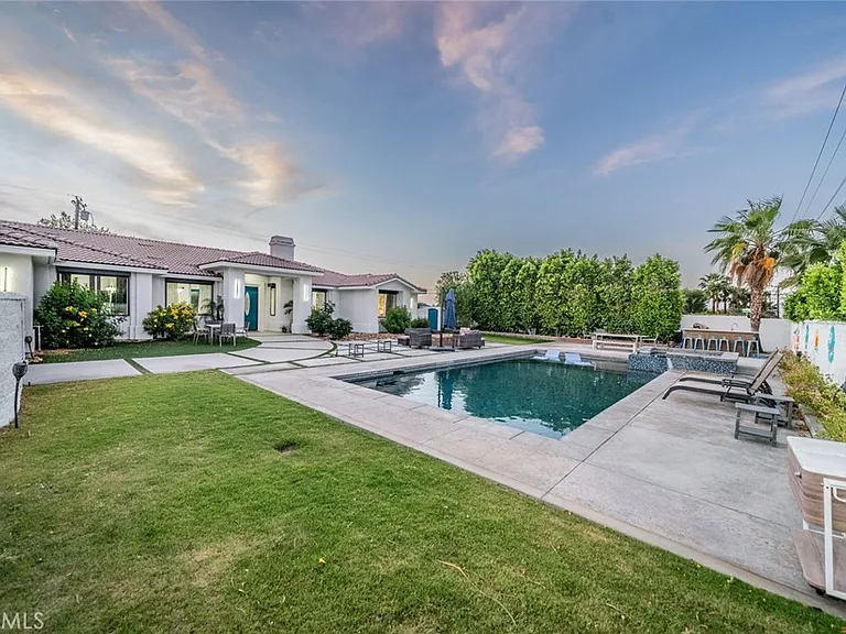 2932 Sunrise Way — Photo 72