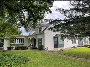 6211 Riverview Dr, Indianapolis, IN 46260