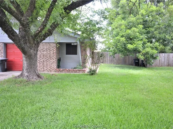 1713 Lawyer St APT B, College Station, TX 77840