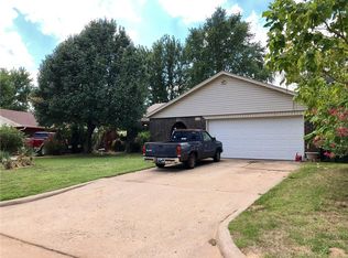 748 Claremont Dr, Norman, OK 73069