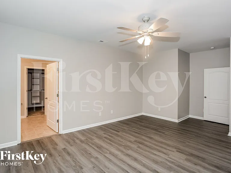3516 Larkhaven Ave SW — Photo 9