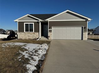 7913 SE 1st Ct, Des Moines, IA 50320