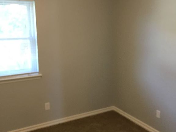 3rd image of 6128 SW Park Ave