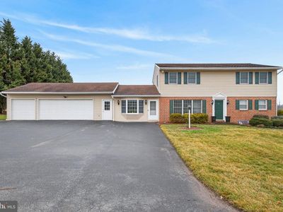 150 Yoe Dr, Red Lion, PA, 17356