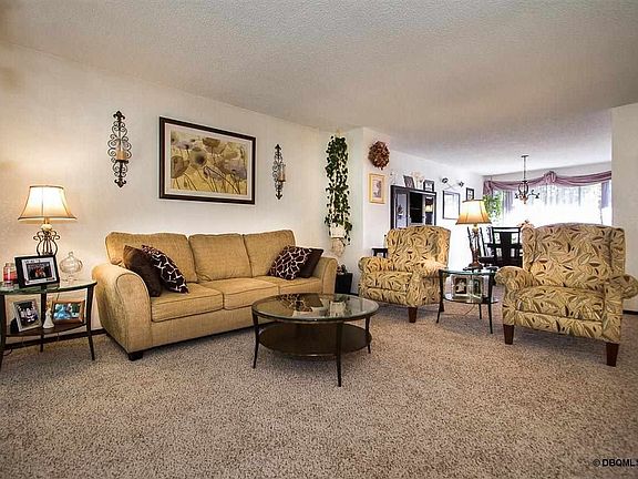 4th image of 2210 Clarke Crest Dr