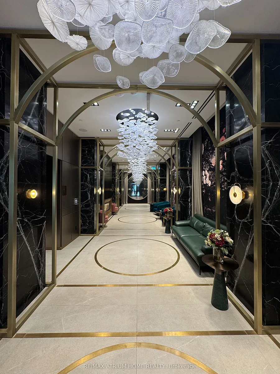 Photo 2 of 15 - 771 Yonge St #1107 - Toronto, ON Building Photo - 771 Yonge St #1107