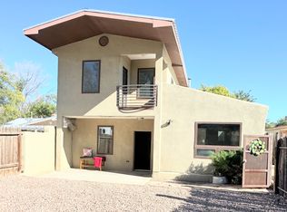 5992 Corrales Rd, Corrales, NM 87048