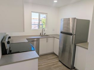 275 N Washington St APT 2, Dixon, CA 95620