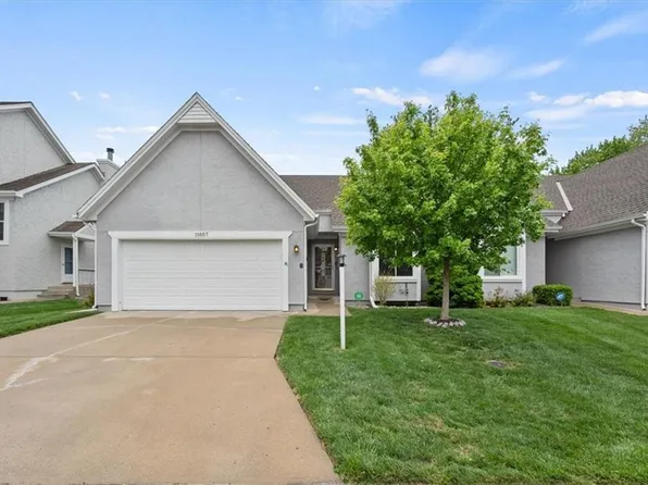 11057 W 98th St, Overland Park, KS 66214