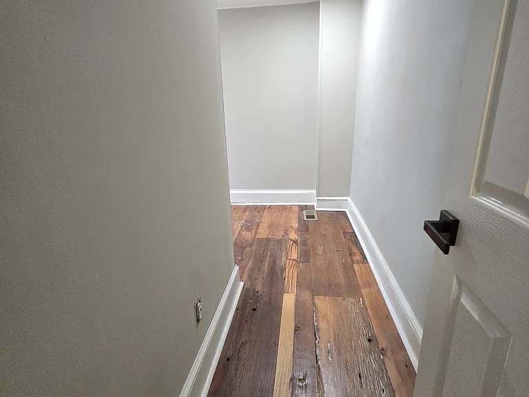 161 Mifflin St — Photo 25