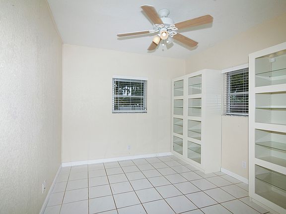 5th image of 702 S 13th Ave