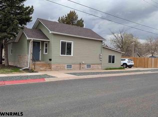 2124 Avenue D, Scottsbluff, NE 69361