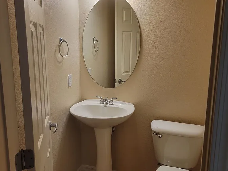 11424 Valentino Ln — Photo 13