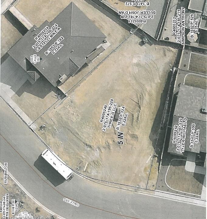 2nd image of 4432 Calle Mio Ave