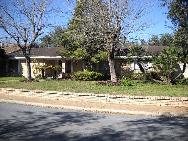 1st image of 1504 W Shasta Ave