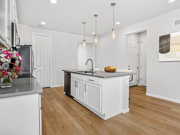 3rd image of 26984 E Archer Ave