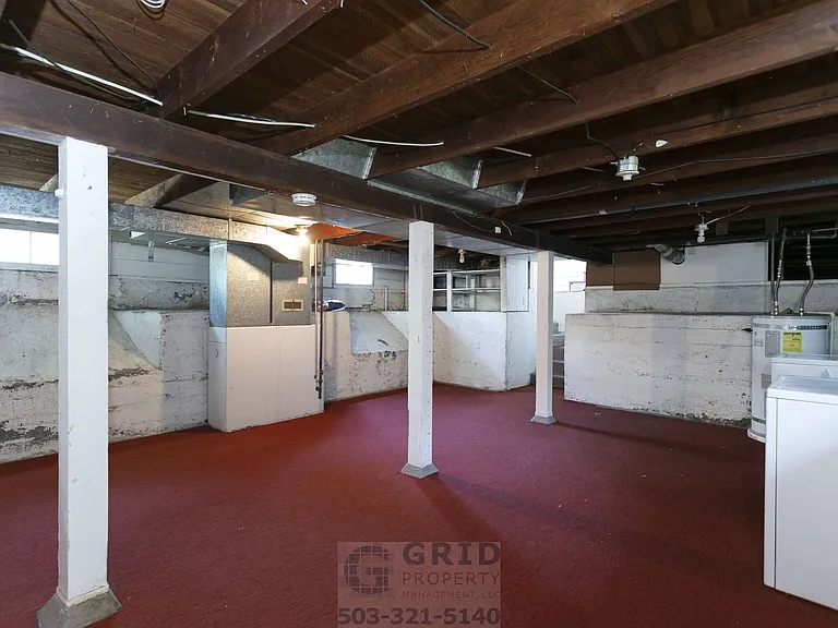 6827 SE Mitchell Ct — Photo 18