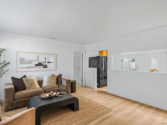 4th image of 3425 Idlewild Way