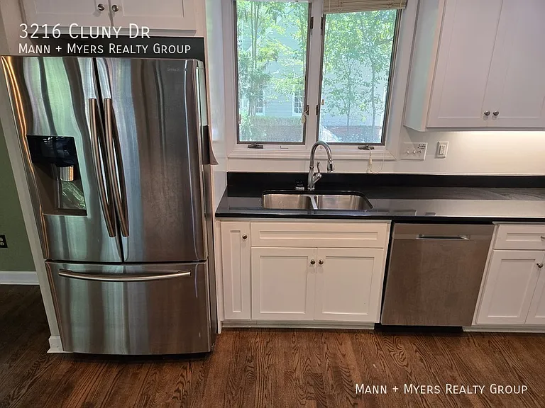 3216 Cluny Dr — Photo 12