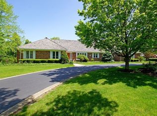 1989 Abbotsford Dr, Inverness, IL 60010