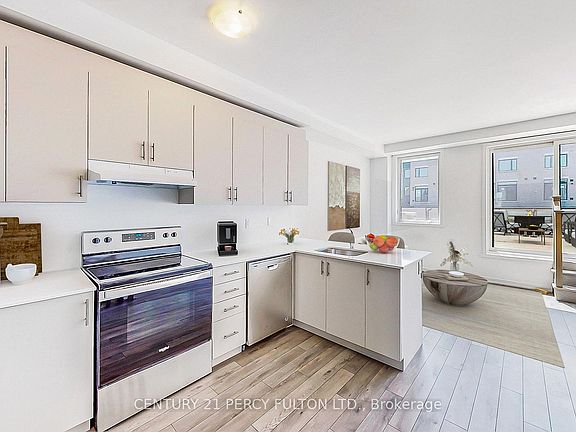 4th image of 26 Bateson St