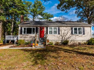 14 Littleton Dr, Wareham, MA 02571