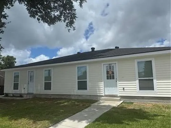 2300-2302 Bartolo Dr, Meraux, LA 70075