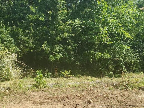 3rd image of 545 Dayton Germantown Pike