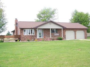 4819 N Ridge Rd, Olney, IL 62450