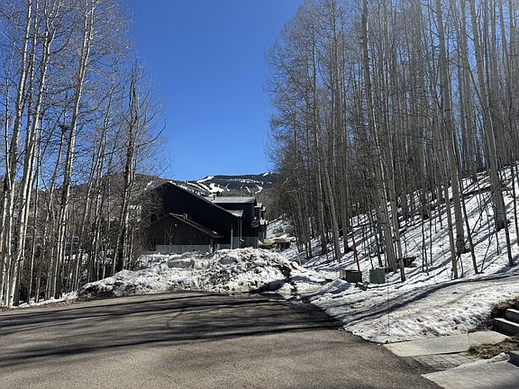 3rd image of 304 Adams Ranch Rd #5